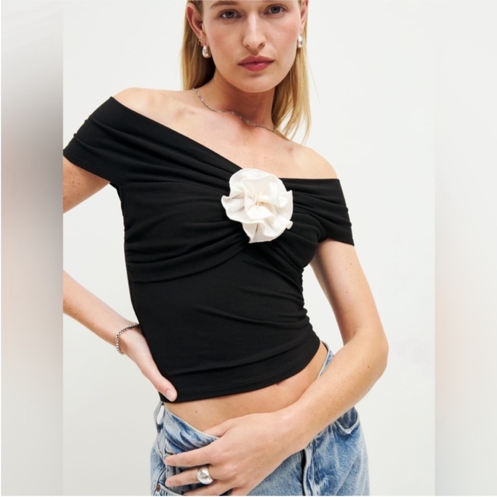Reformation Black Off-Shoulder Crop Top with Cream Flower
